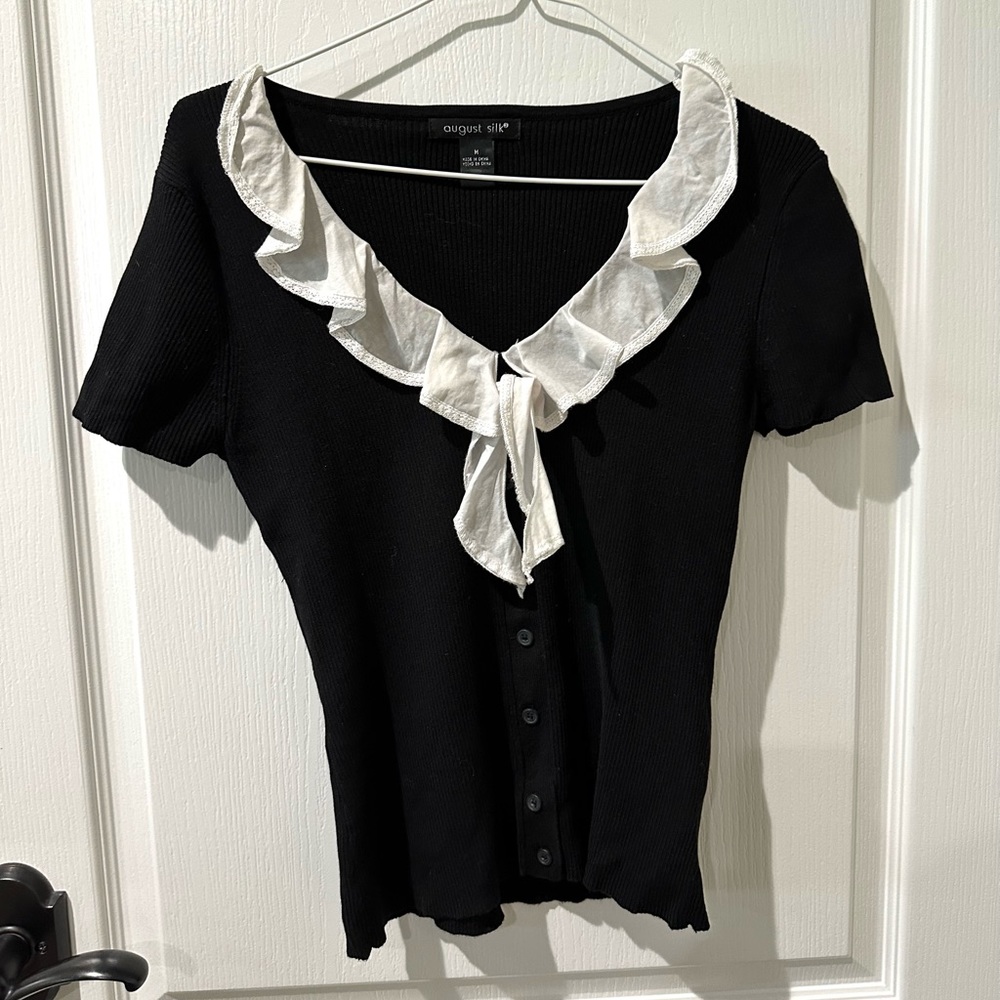 August Silk Black and White Knit Top Ruffle Neck Sz M